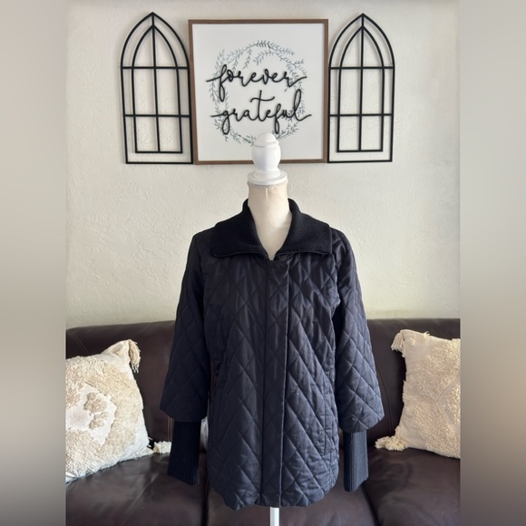 Eileen Fisher Black Quilted Puffer Jacket With A Ribbed Collar And Cuffs Size M - Picture 2 of 14